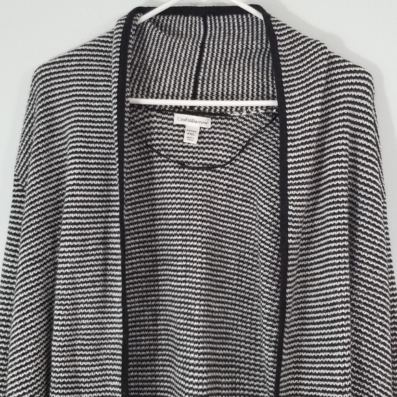 Croft & Barrow Black & White Knitted Open Front Draping Cardigan. Petite XL. - Picture 4 of 6